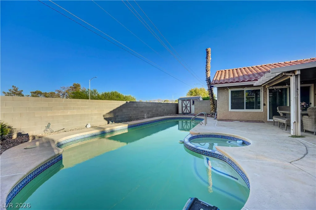 7724 Clearwood, Las Vegas, NV 89123