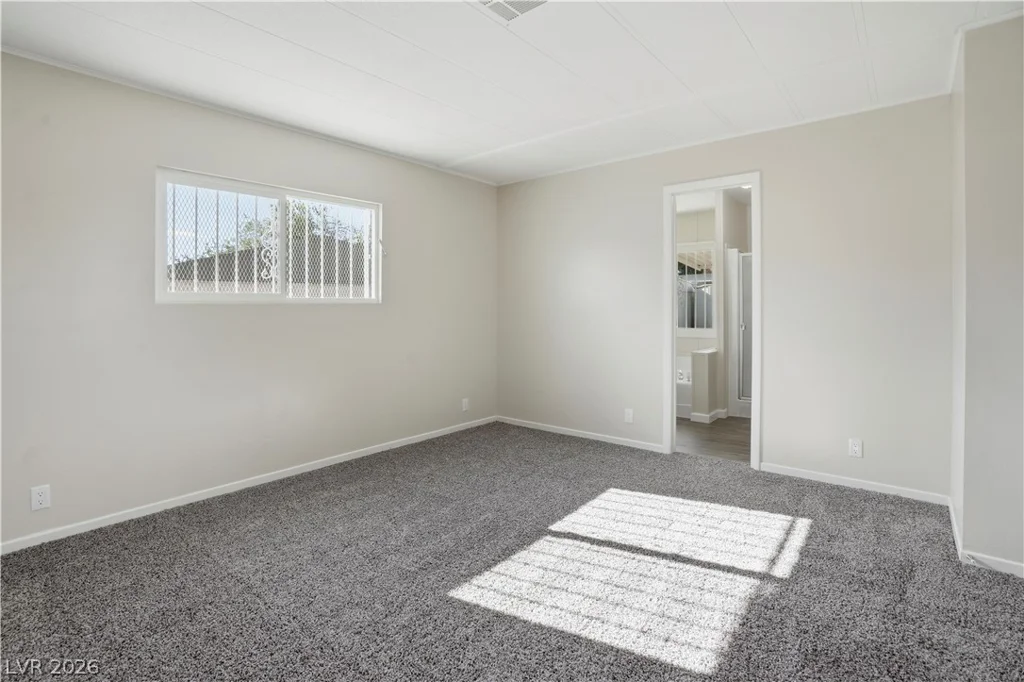 136 Sir George, Las Vegas, NV 89110