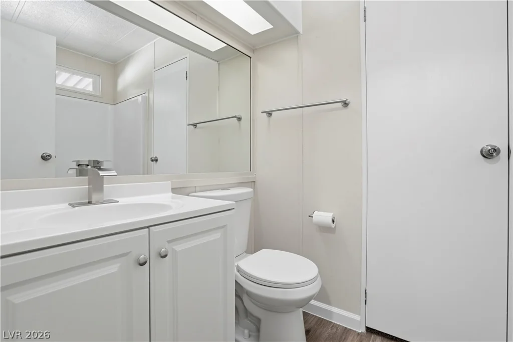 136 Sir George, Las Vegas, NV 89110