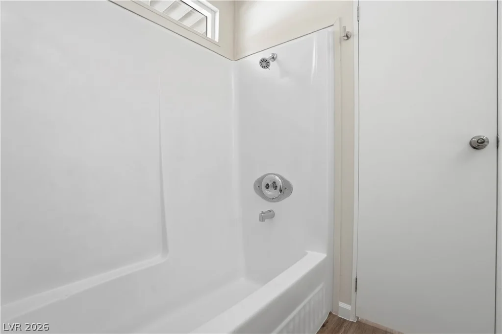 136 Sir George, Las Vegas, NV 89110