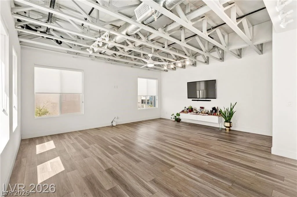 2860 Blue Key, Las Vegas, NV 89123