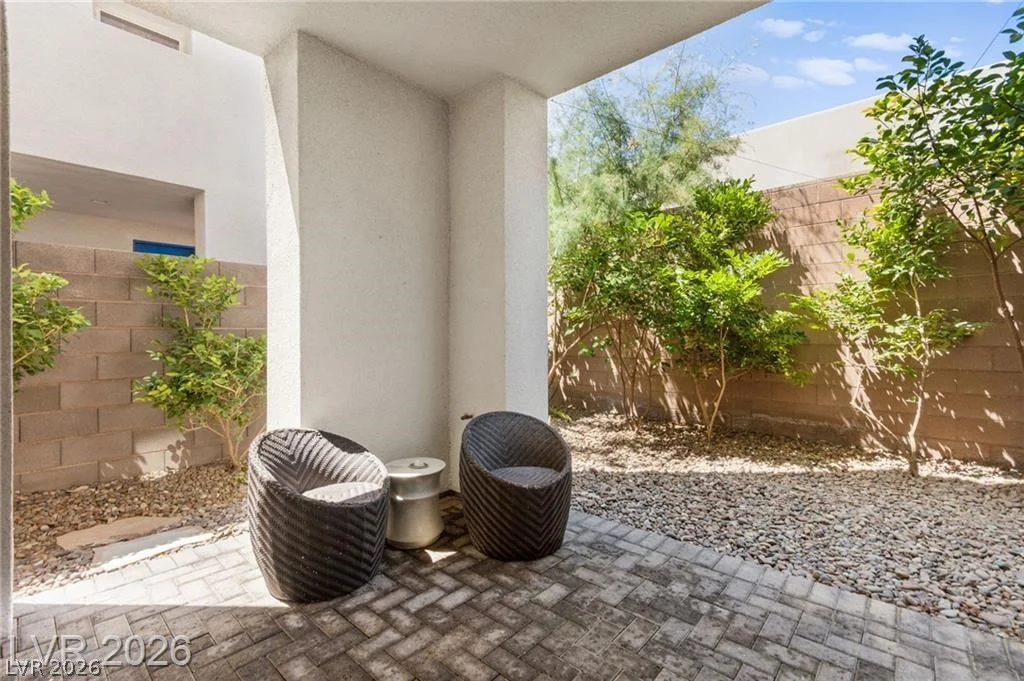 2860 Blue Key, Las Vegas, NV 89123