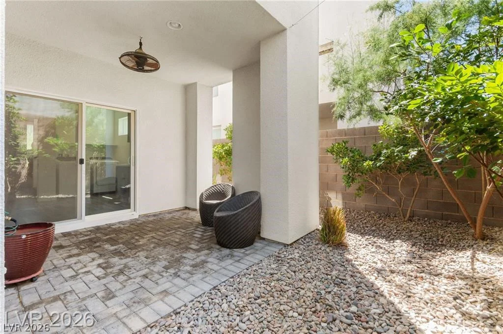 2860 Blue Key, Las Vegas, NV 89123