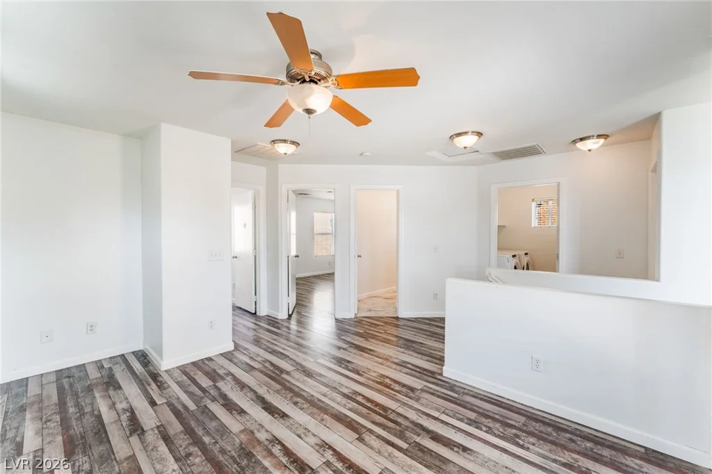 6924 Dancing Cloud, Henderson, NV 89011