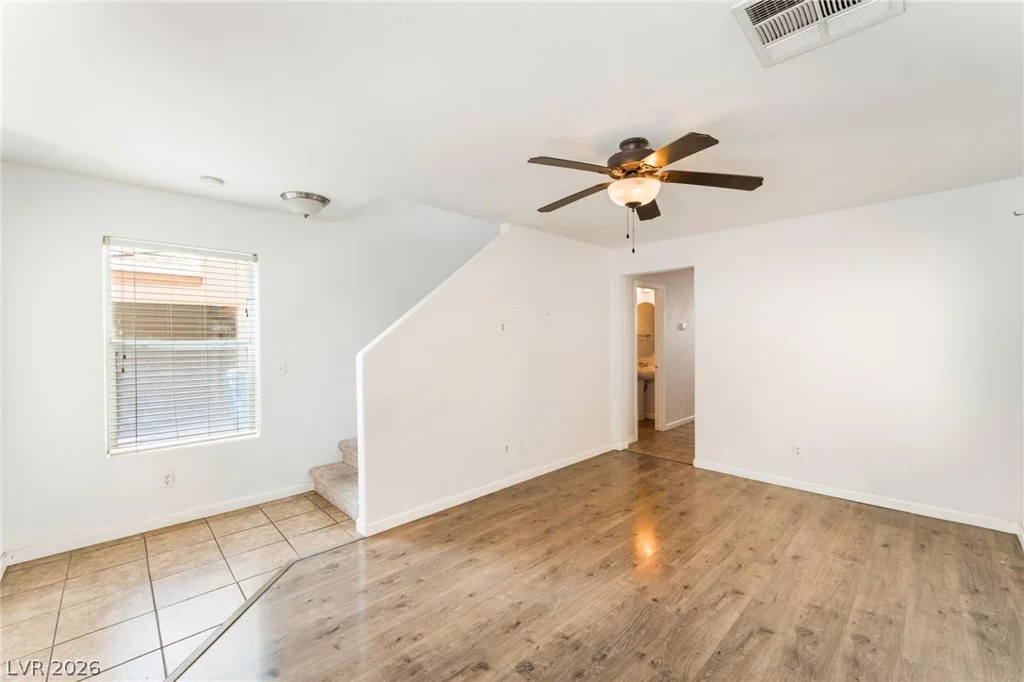 6924 Dancing Cloud, Henderson, NV 89011