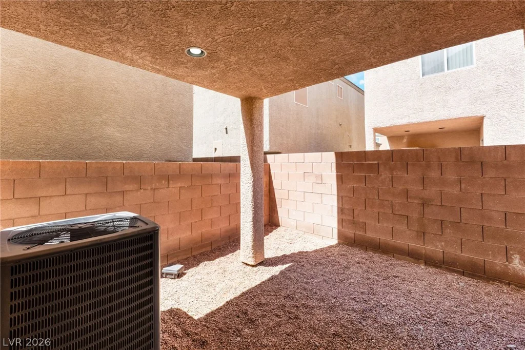 6924 Dancing Cloud, Henderson, NV 89011