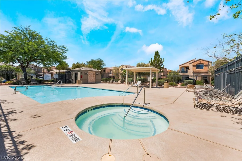 6924 Dancing Cloud, Henderson, NV 89011