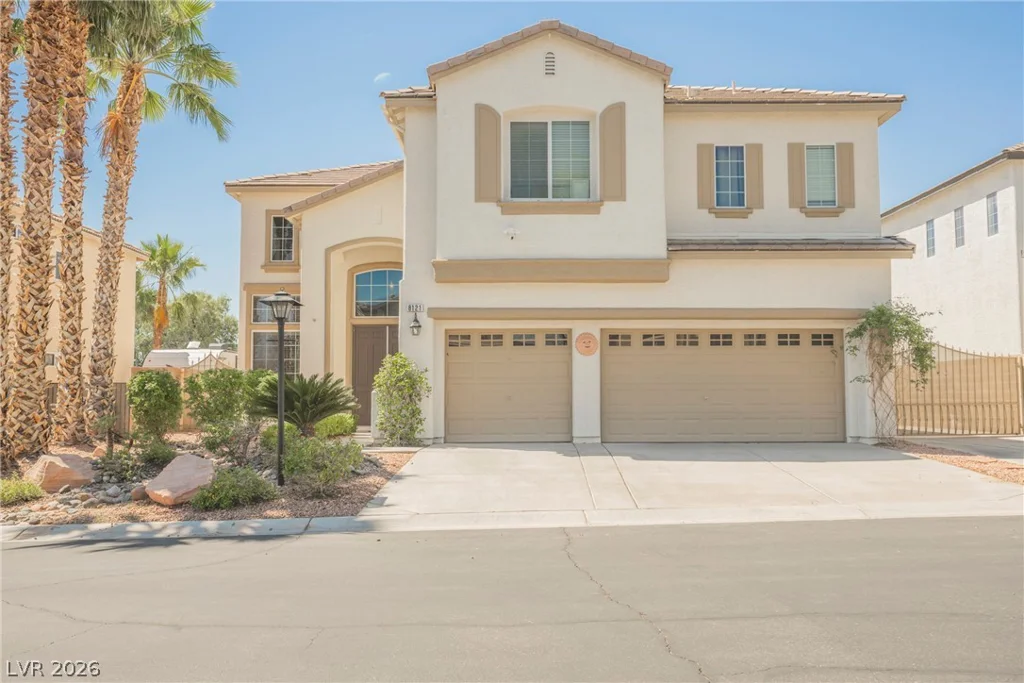 8121 Bear Clan, Las Vegas, NV 89131
