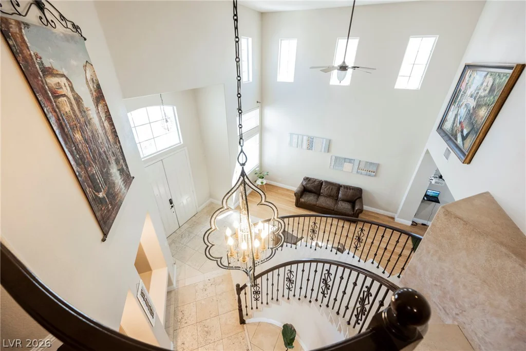 8121 Bear Clan, Las Vegas, NV 89131