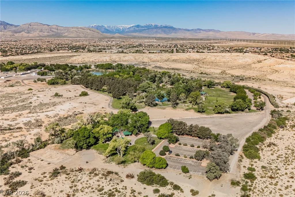8121 Bear Clan, Las Vegas, NV 89131