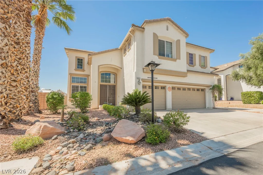 8121 Bear Clan, Las Vegas, NV 89131