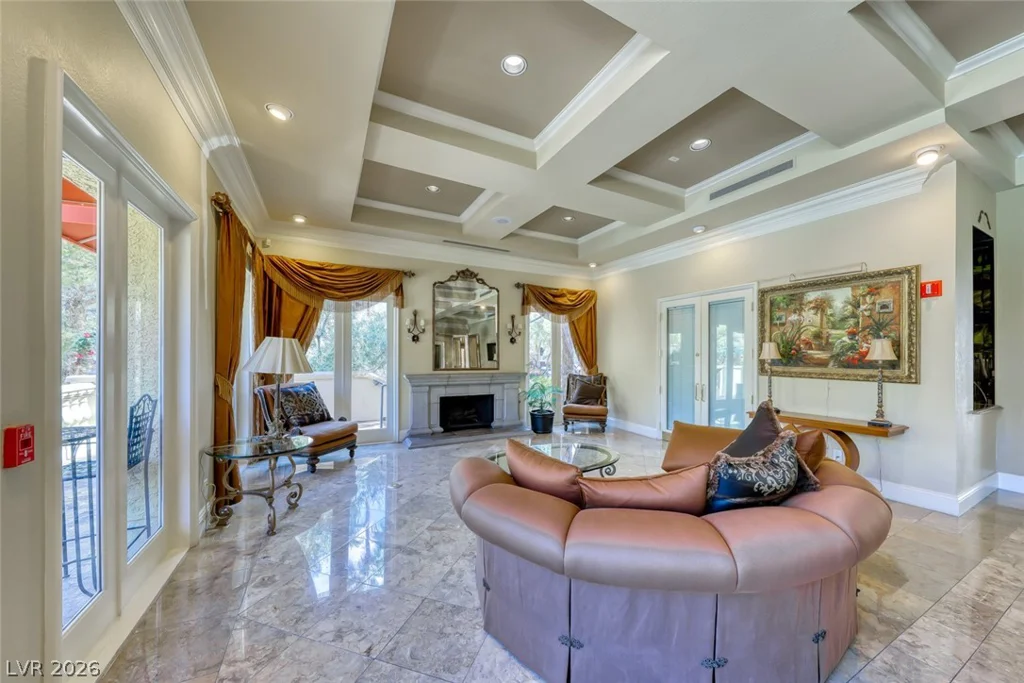 210 Flamingo, Las Vegas, NV 89169