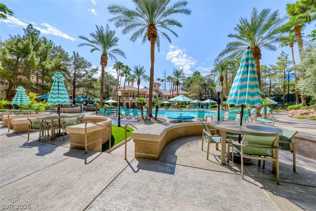210 Flamingo, Las Vegas, NV 89169