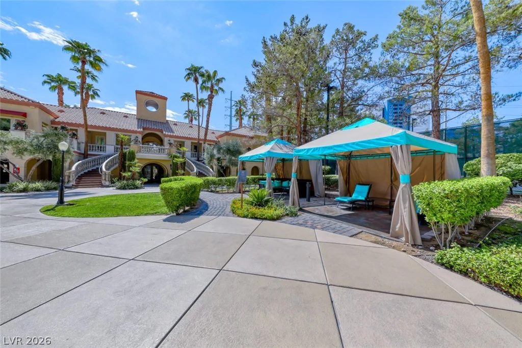 210 Flamingo, Las Vegas, NV 89169