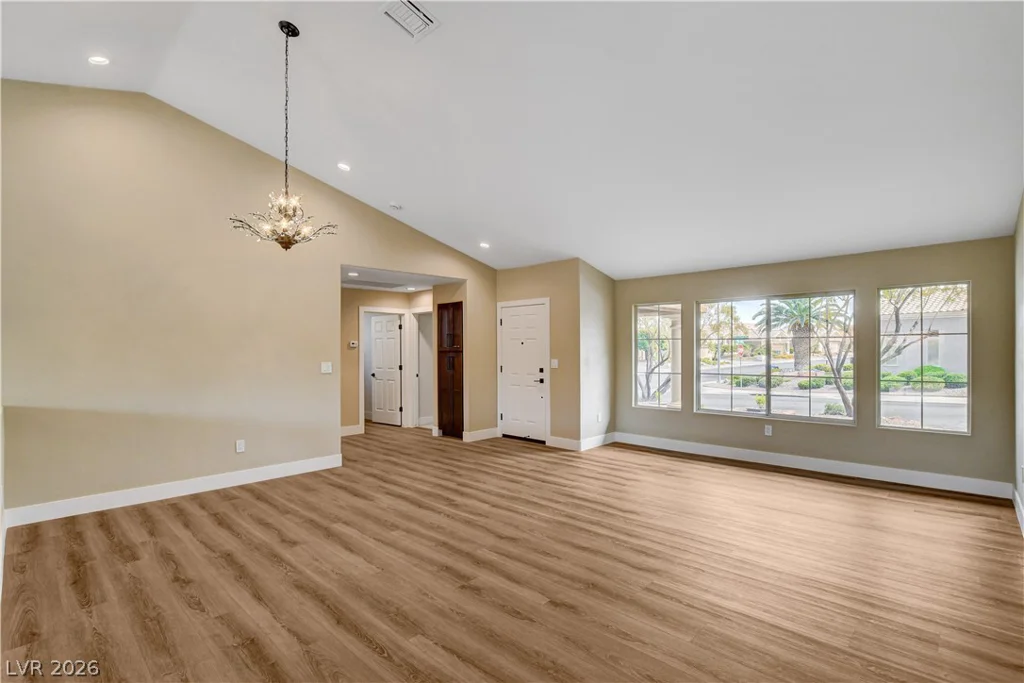 9800 Rosamond, Las Vegas, NV 89134