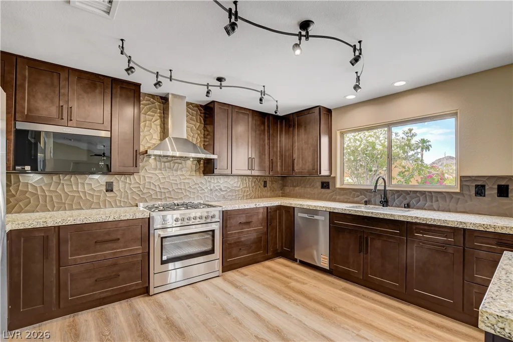 9800 Rosamond, Las Vegas, NV 89134