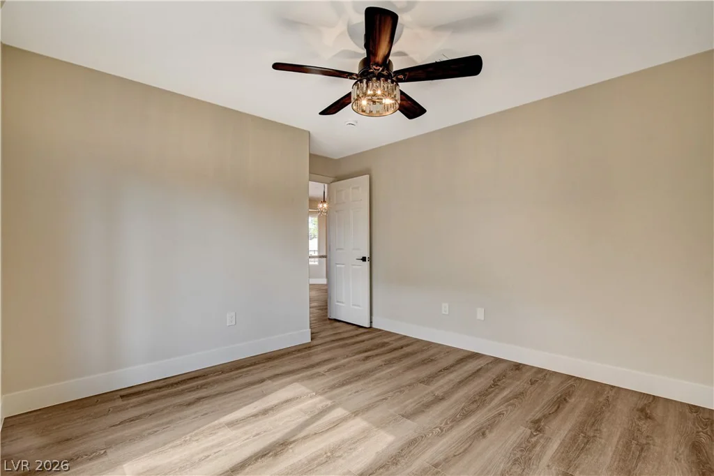 9800 Rosamond, Las Vegas, NV 89134