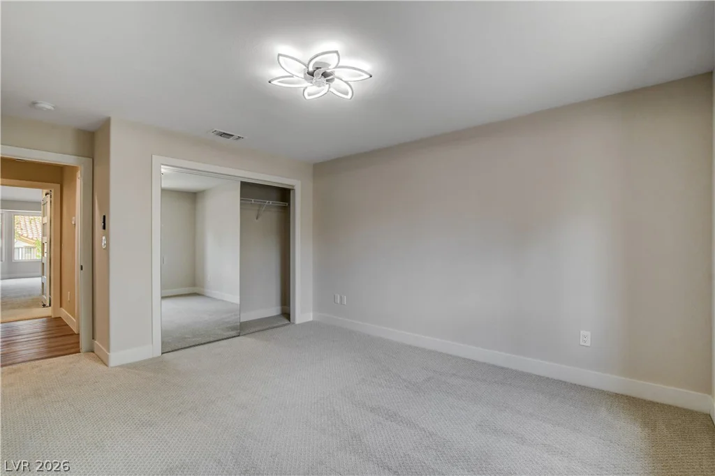 9800 Rosamond, Las Vegas, NV 89134