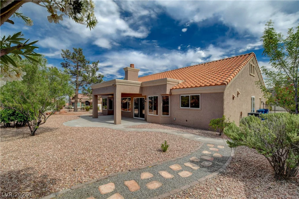 9800 Rosamond, Las Vegas, NV 89134