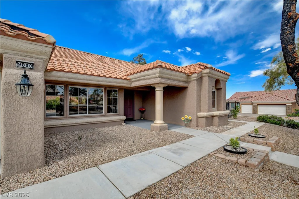 9800 Rosamond, Las Vegas, NV 89134