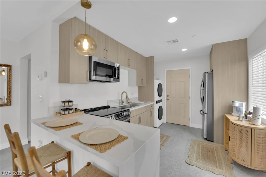 1934 Stanford, North Las Vegas, NV 89030