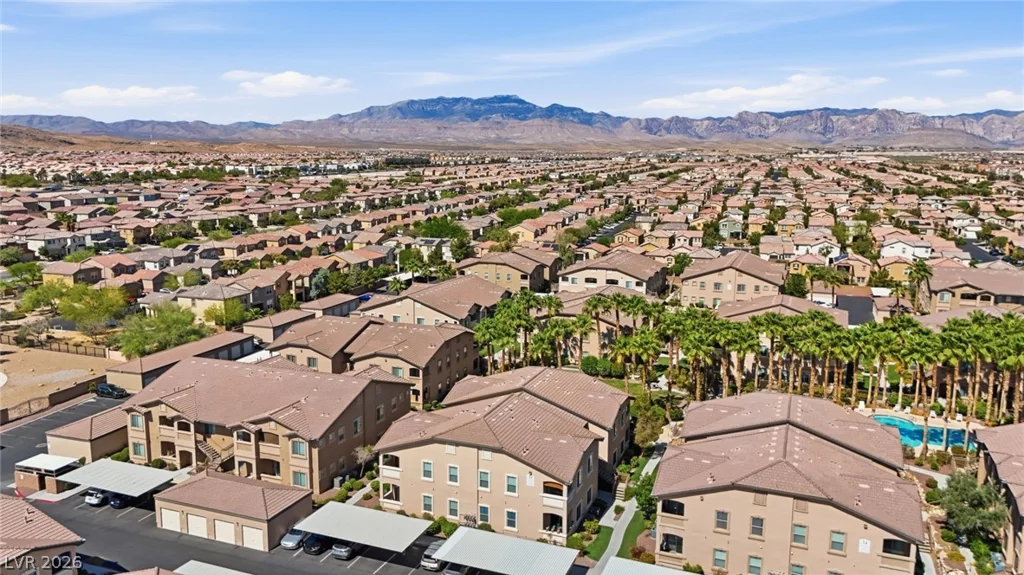 8985 Durango, Las Vegas, NV 89113