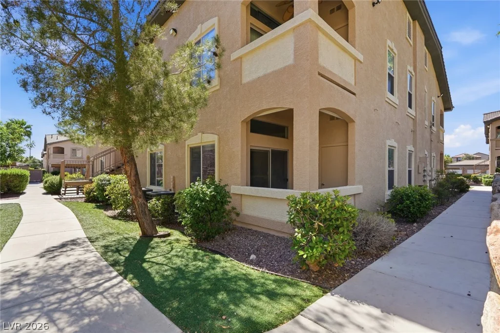 8985 Durango, Las Vegas, NV 89113