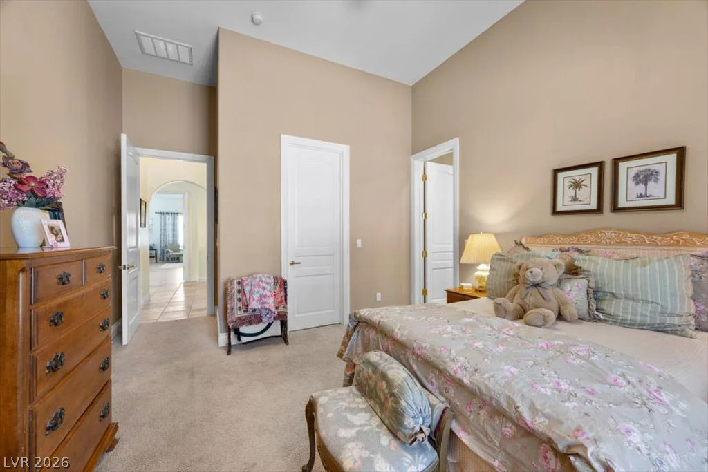 1400 Casa Del Rey, Las Vegas, NV 89117
