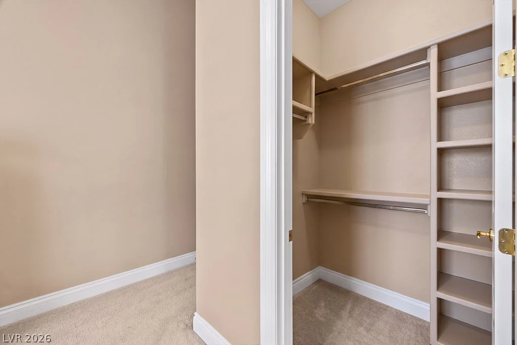 1400 Casa Del Rey, Las Vegas, NV 89117