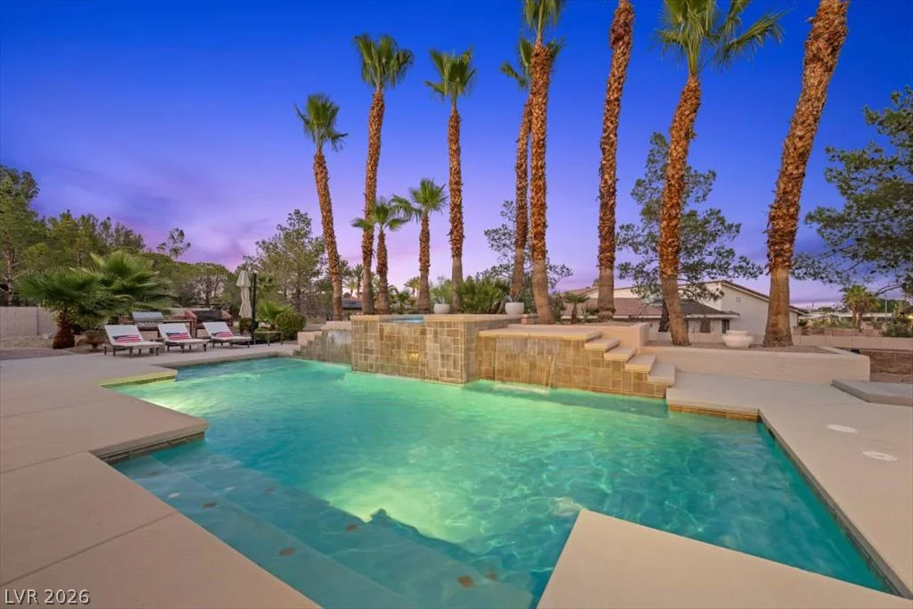 1400 Casa Del Rey, Las Vegas, NV 89117