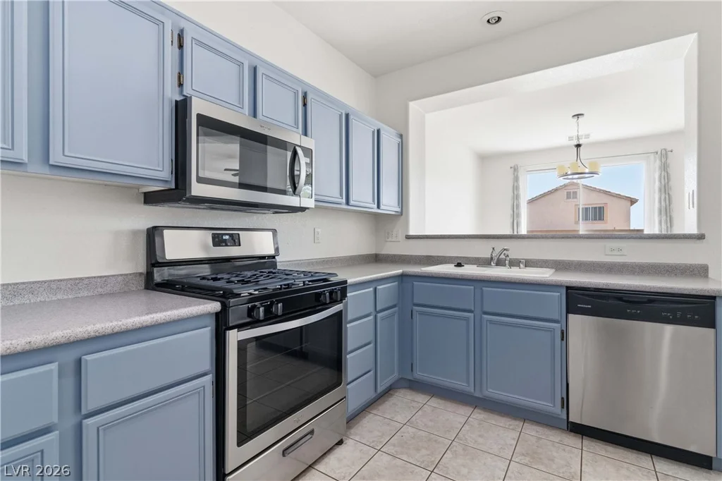 304 Sonoma Valley, Las Vegas, NV 89144