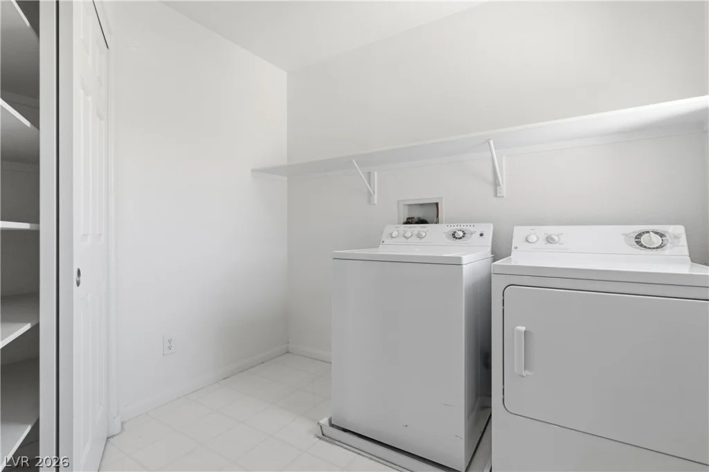 304 Sonoma Valley, Las Vegas, NV 89144