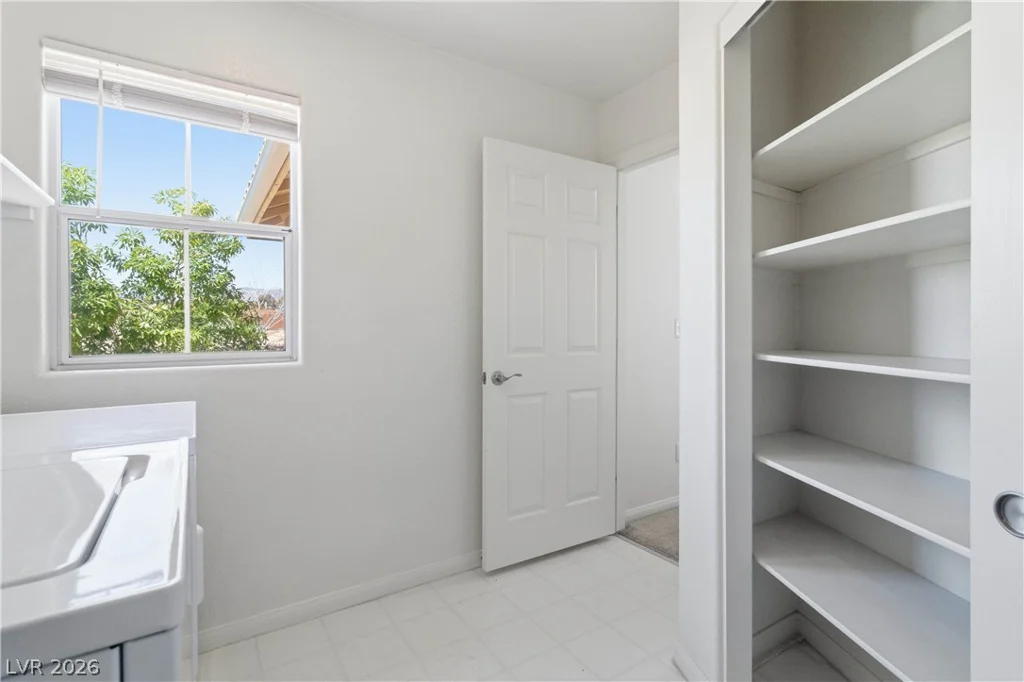 304 Sonoma Valley, Las Vegas, NV 89144