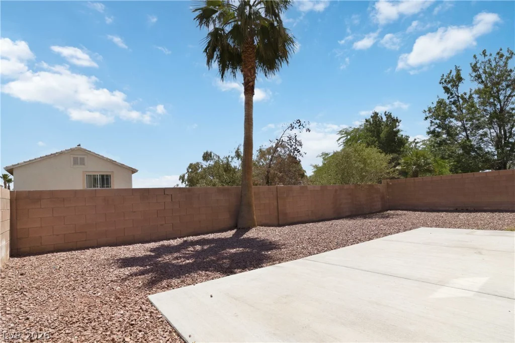 304 Sonoma Valley, Las Vegas, NV 89144