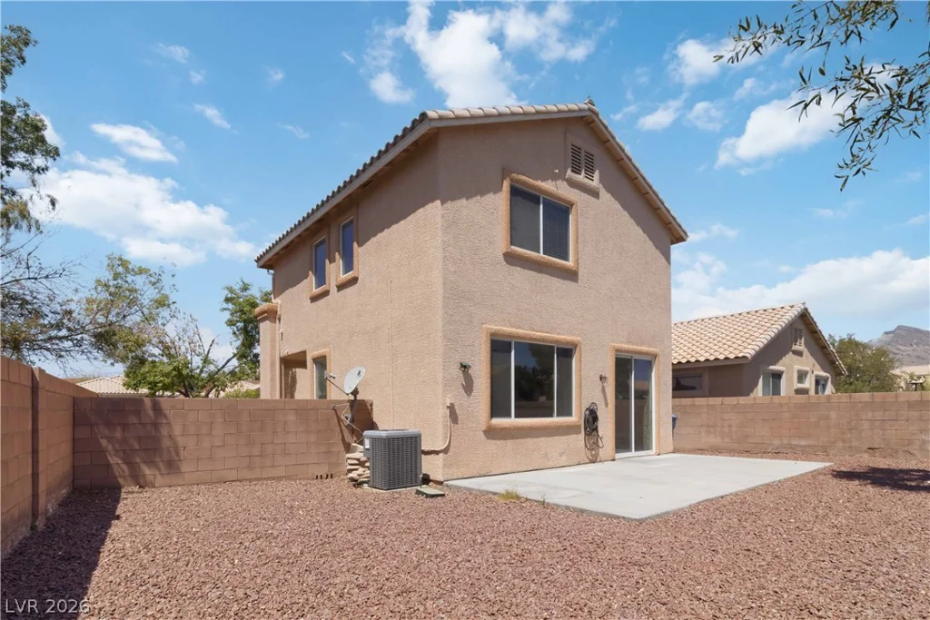 304 Sonoma Valley, Las Vegas, NV 89144