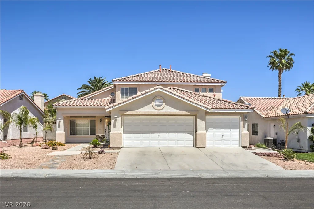 1826 Night Shadow, North Las Vegas, NV 89031