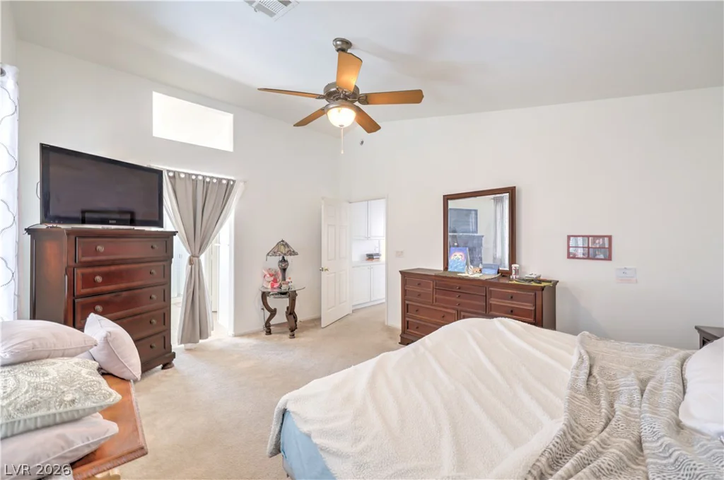 1826 Night Shadow, North Las Vegas, NV 89031