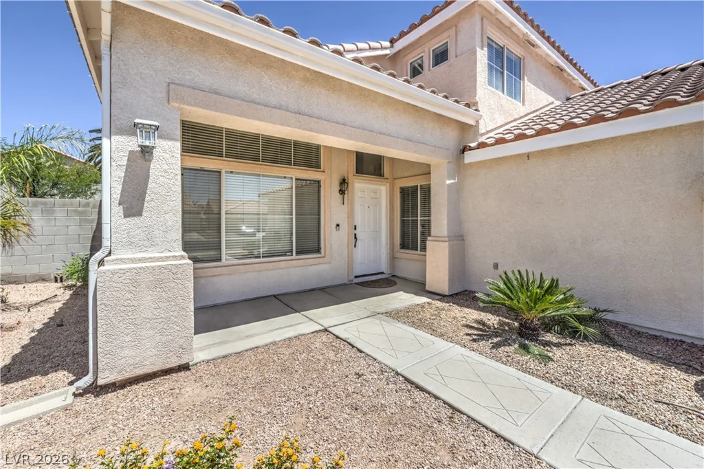 1826 Night Shadow, North Las Vegas, NV 89031