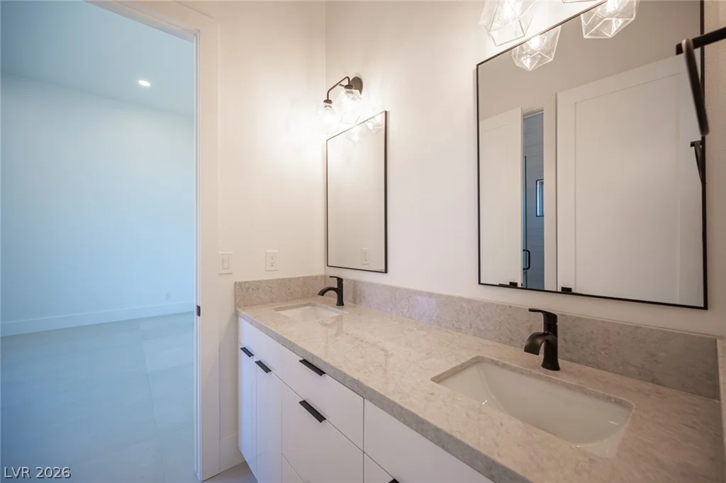 18 Brookridge, Henderson, NV 89052