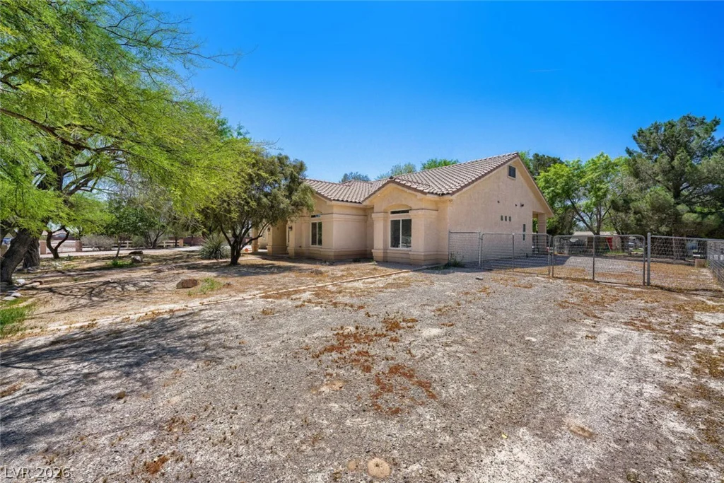 6325 Guy Ave & 6320 Horse, Las Vegas, NV 89131