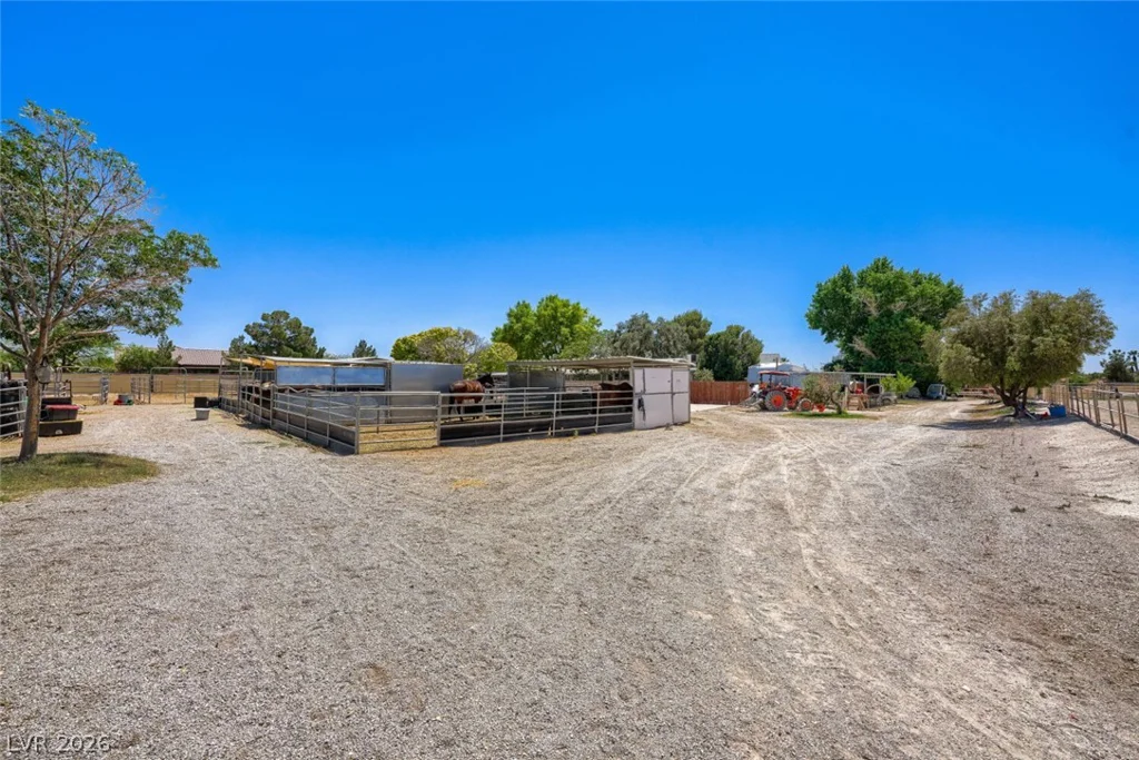 6325 Guy Ave & 6320 Horse, Las Vegas, NV 89131