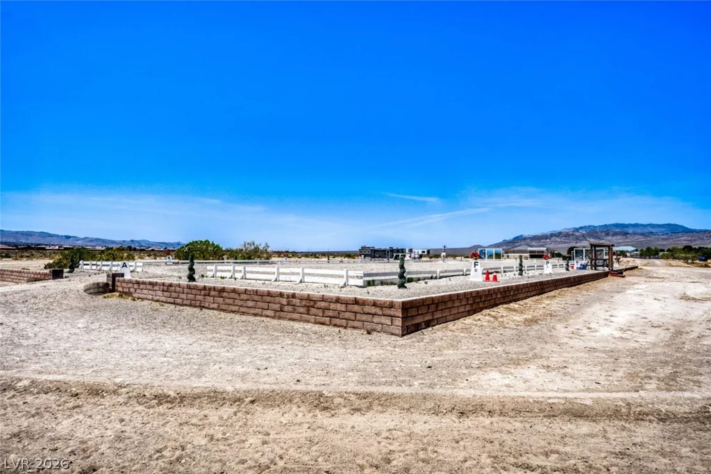 6325 Guy Ave & 6320 Horse, Las Vegas, NV 89131