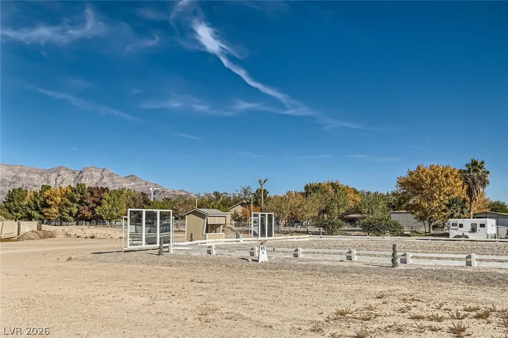 6325 Guy Ave & 6320 Horse, Las Vegas, NV 89131