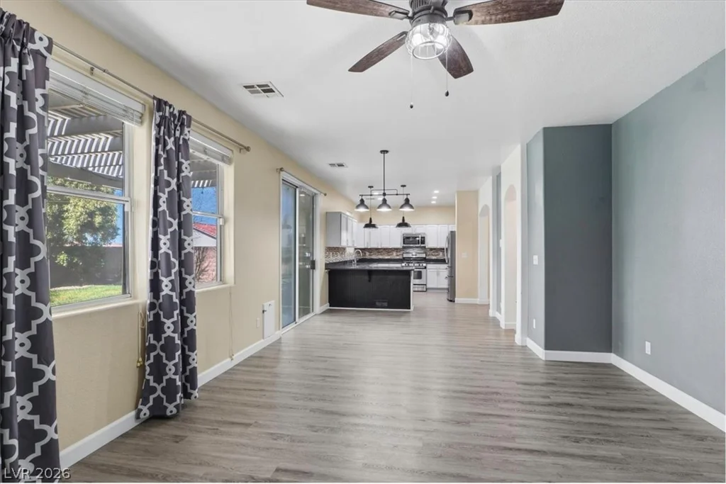749 Beach Park, Henderson, NV 89015