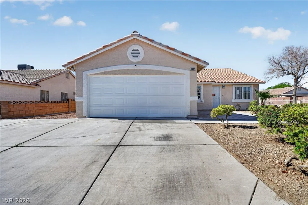 1929 Rose Coral, Las Vegas, NV 89106