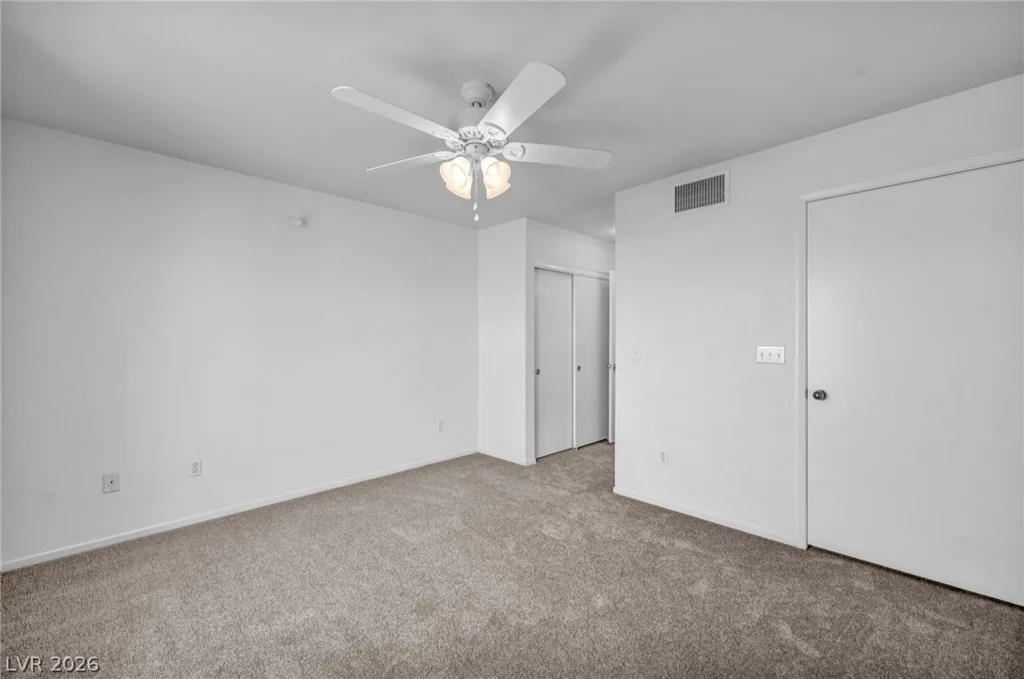 8070 Russell, Las Vegas, NV 89113