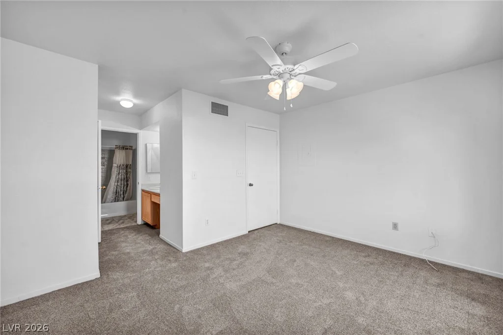 8070 Russell, Las Vegas, NV 89113