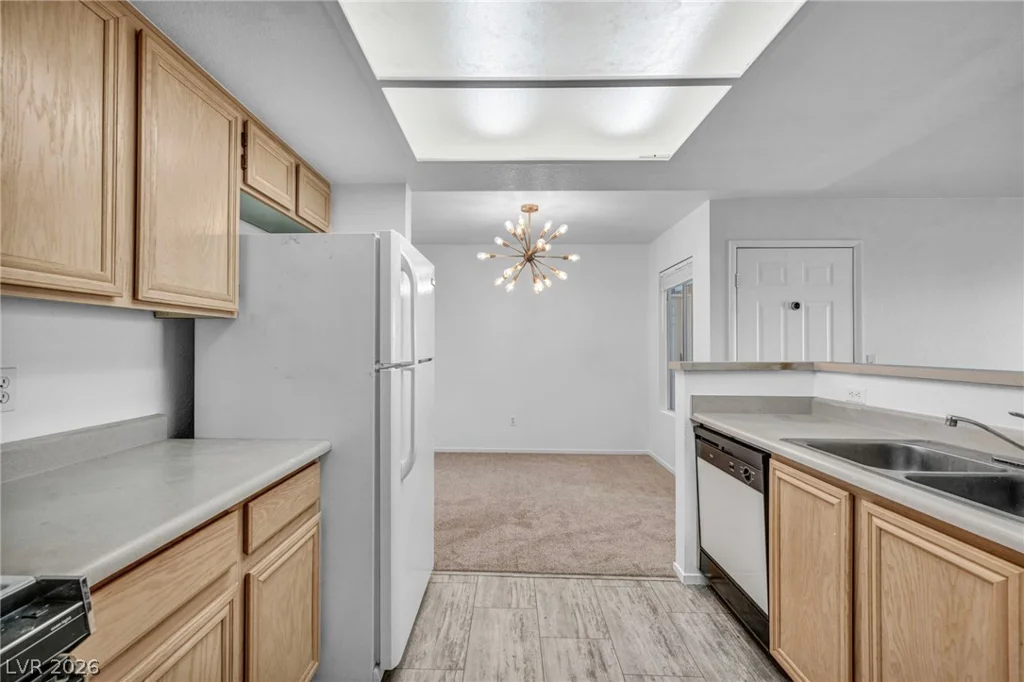 8070 Russell, Las Vegas, NV 89113