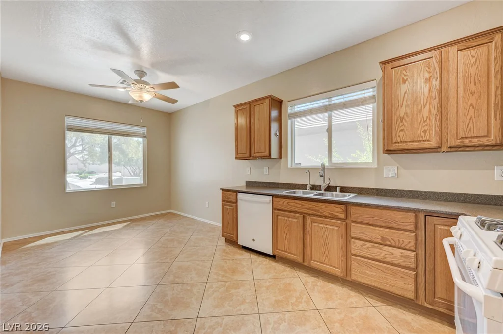 2636 Galactic Halo, Henderson, NV 89044