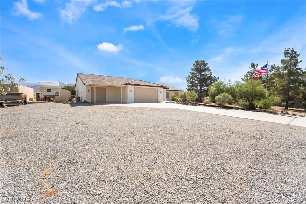 4210 England, Pahrump, NV 89048